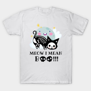 Meow i mean boo, cat halloween, cat lover T-Shirt